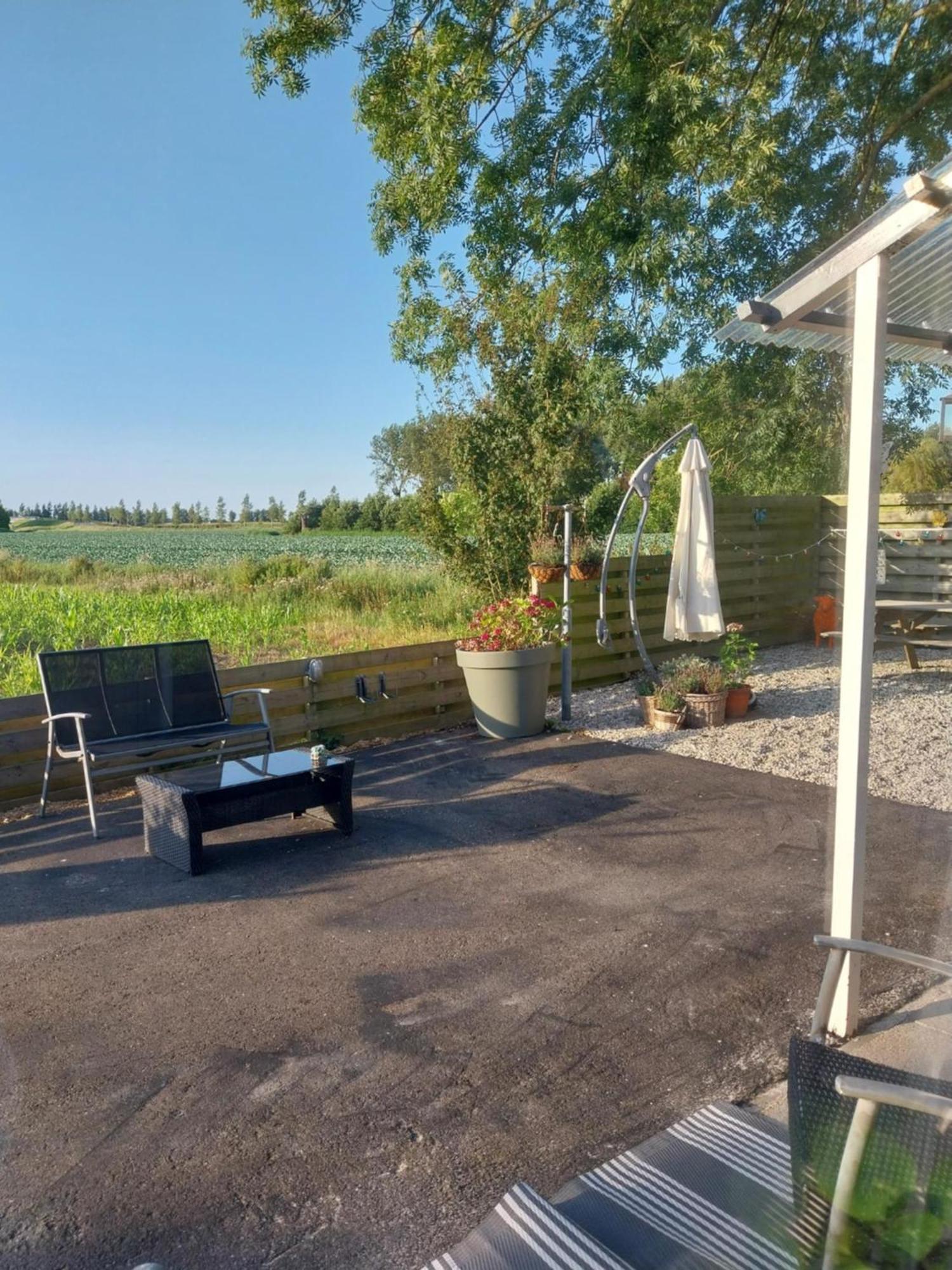 Vakantiewoning Hem Экстерьер фото