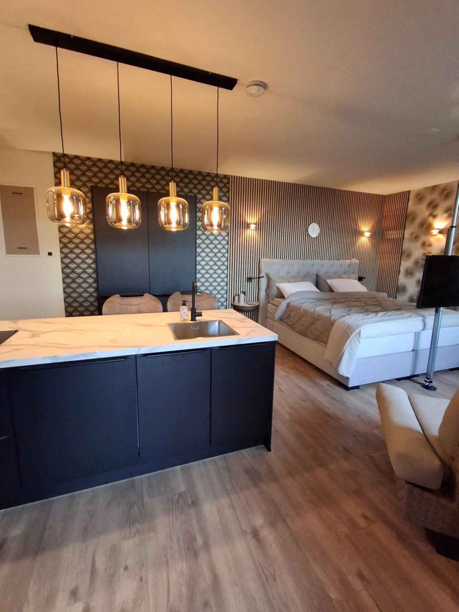 Vakantiewoning Hem Экстерьер фото